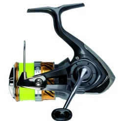 Daiwa 20 Laguna LT 2000 fertig bespult mit 0,13 mm J-Braid X4 Schnur